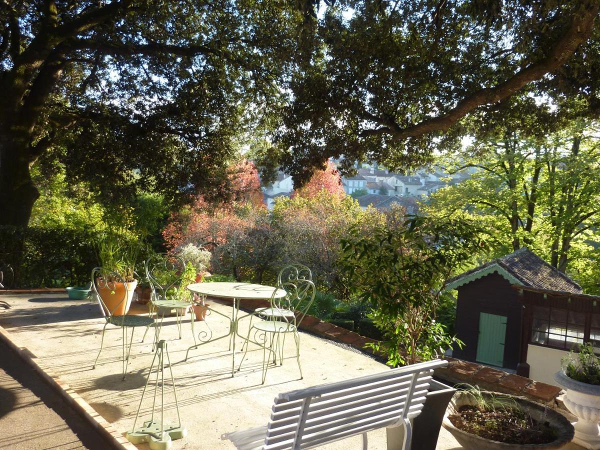 Beaux Chenes Bed & Breakfast Nérac Dış mekan fotoğraf