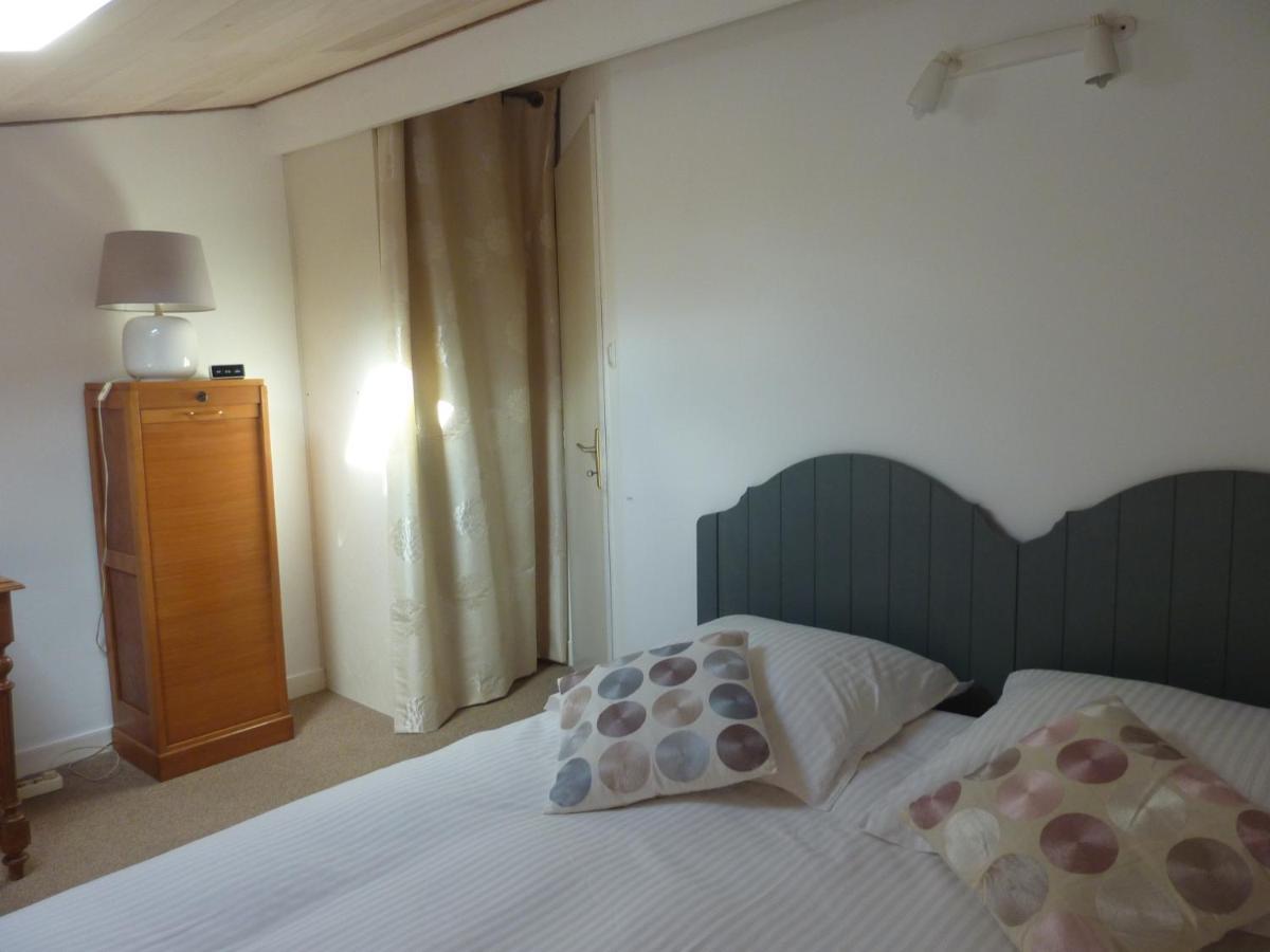 Beaux Chenes Bed & Breakfast Nérac Dış mekan fotoğraf